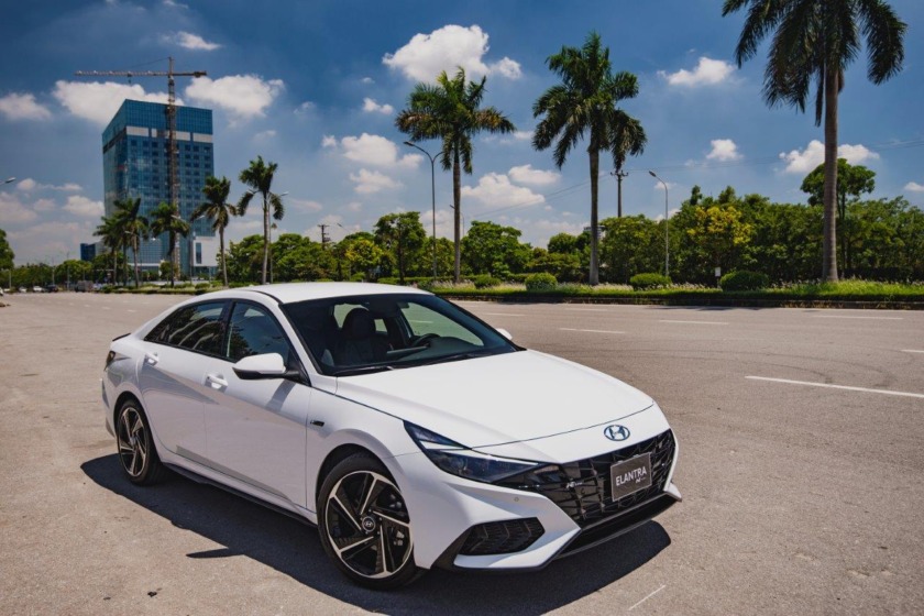 Cho thuê xe 4 chỗ Vĩnh Hy tự lái, có tài